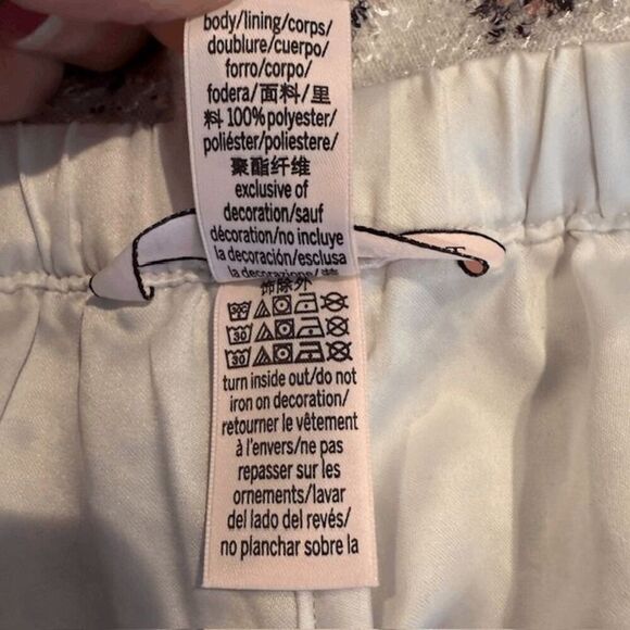 Victoria's Secret Sequin Hearts Shorts White Satin Drawstring Waist Size XL - Picture 7 of 9